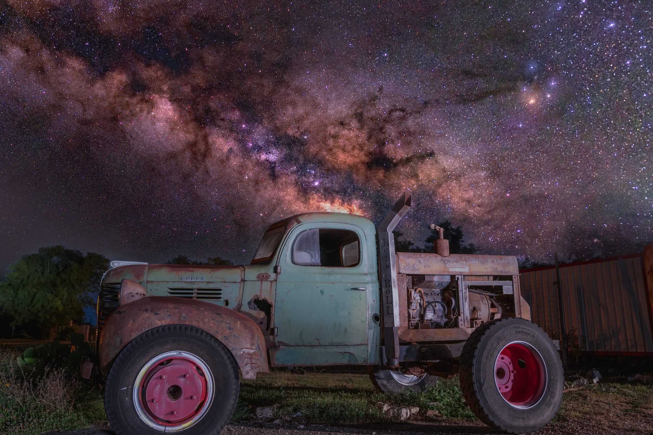 Wide Open Spaces and Rusty Places - Henly, TX